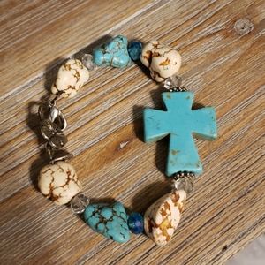 Chunky turquoise bracelet
